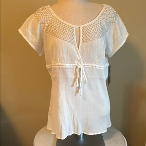 Size L Axcess Beige/Tan Tie Front Blouse with Stretch